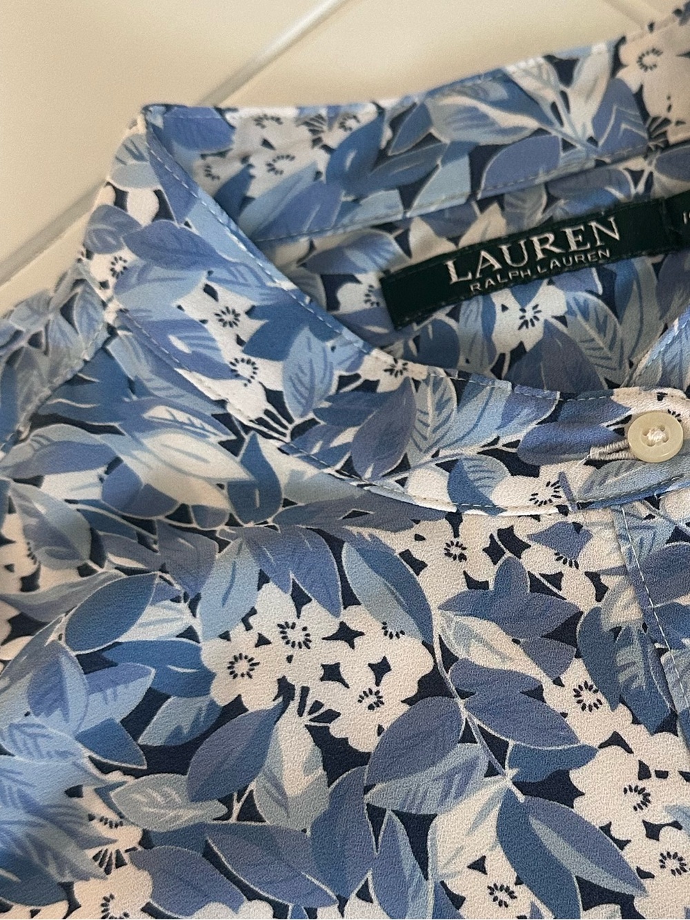 Lauren Ralph Lauren Blue and White Floral Long-Sleeve Dress - Picture 6 of 6